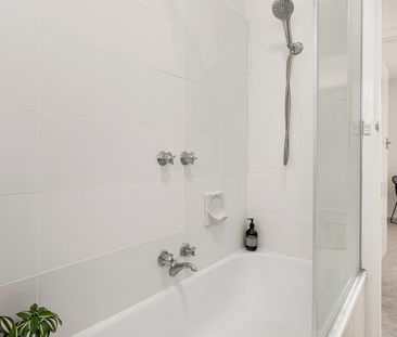 Shining Bright Close to the Bay - Photo 5