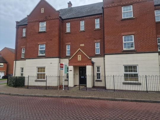 Harleston House, Deykin Road, Lichfield, Staffordshire - Photo 1