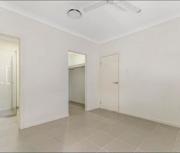 2/2 Pongamia Pde, Mount Low - Photo 1