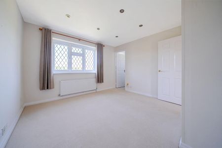 4 bedroom house to rent - Photo 3