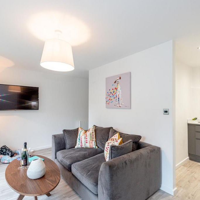 1 bedroom apartment to rent - Photo 1