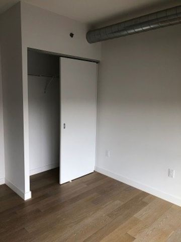 Downtown - 2 Bedroom/2 Bathroom - 490 2nd Ave S - Photo 5