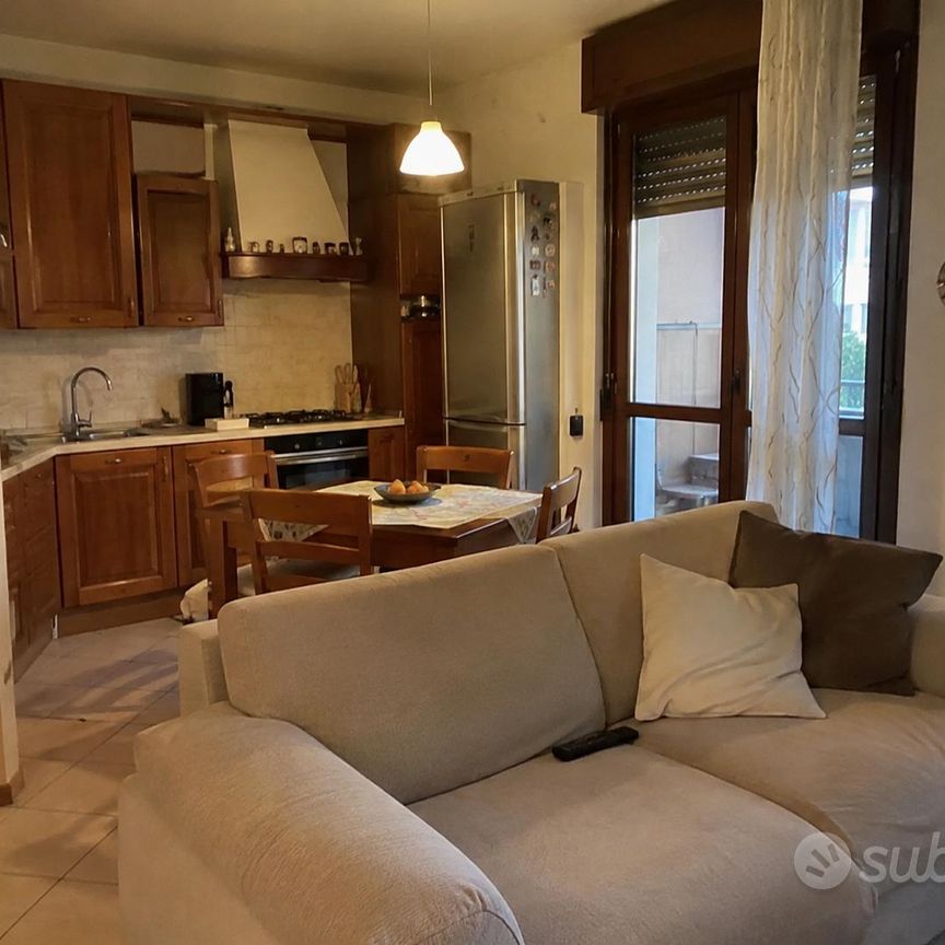 Bilocale con balcone a Giussano (MB) - Libero - Photo 1