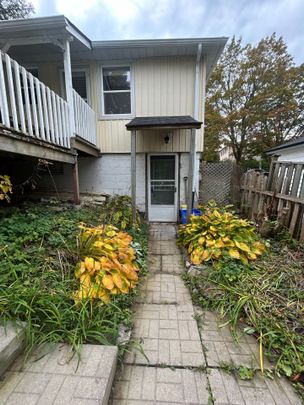 For Lease - 137 Gurnett Street Unit# Bsmt, Aurora, Ontario - Photo 1