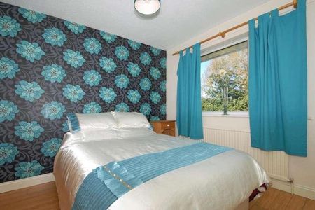 Thatcham, Berkshire, RG18 - Photo 4