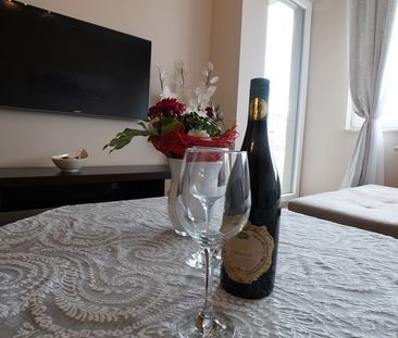 2 POKOJE Z OGRODKIEM- GUMIEŃCE - Zdjęcie 1