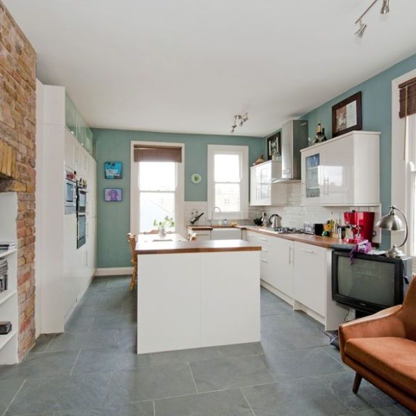 1 Bedroom Flat To Let - Photo 1