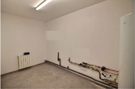 Planfoy centre bourg appartement neuf T4 84m² 3 chambres, garage, terrasse, buanderie - Photo 4