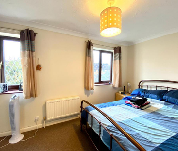 3 bedroom semi-detached house to rent - Photo 3