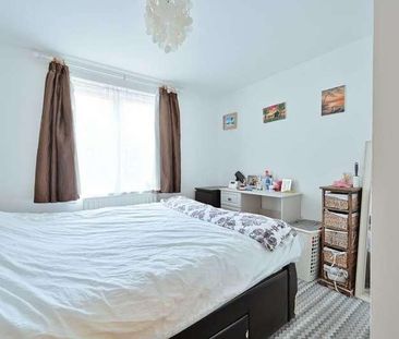 Vale Road, Bushey, WD23 - Photo 3