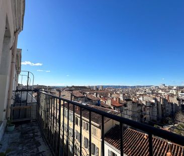 Location appartement Marseille 1er (13001) - Photo 4