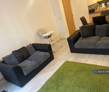 2 bedroom flat to rent - Photo 2