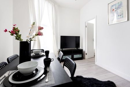 2 bedroom flat to rent - Photo 5