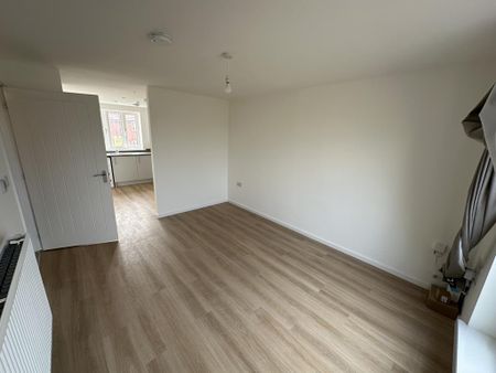 3 bedroom property to rent - Photo 2
