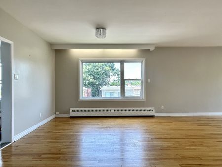 6410 Avenue Lennox - Photo 3