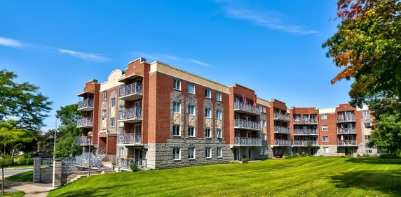 1 Bedroom Premium - 100-850 Rue Laudance, Quebec - Photo 2