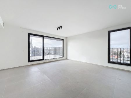 Appartement met drie slaapkamers in Schaarbeek - Photo 3