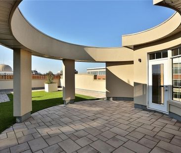 For Lease - 216 Oak Park Boulevard Unit# 213, Oakville, Ontario - Photo 4