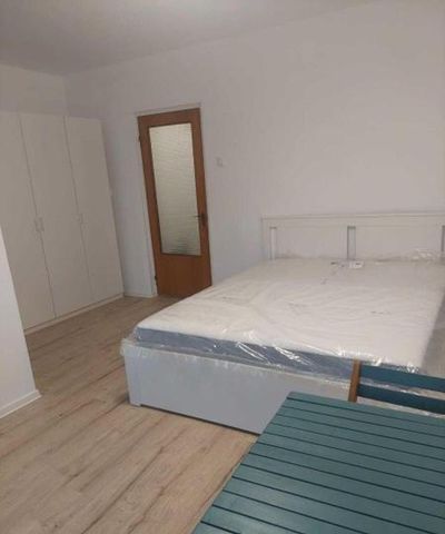 Muncii campia libertatii etaj 3 - Fotografie 2