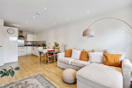 Florence Way, London, SW12 8EW - Photo 3