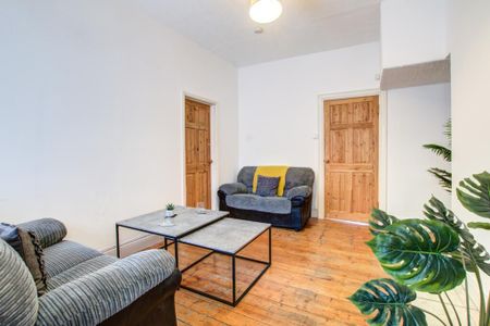 Grantham Rd, Sandyford - Photo 2