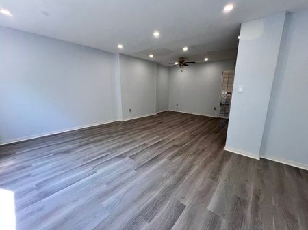 For Lease - 25 whitecap Boulevard Unit# UNIT 29, Toronto, Ontario - Photo 2