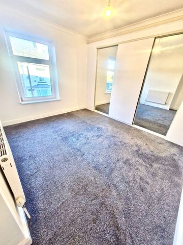 Conway Street, Barnsley - Photo 3