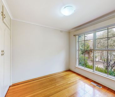 1/13 Gordon Street, Balwyn - Photo 2