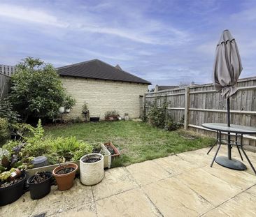 Bishops Cleeve, Cheltenham GL52 8SH - Photo 2