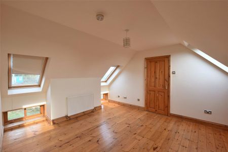 2 bedroom terraced house to rent - Photo 5