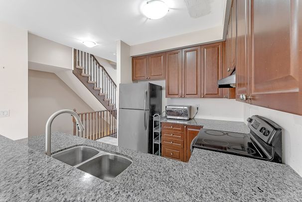 For Lease - 7 Cailiff Street, Brampton, Ontario - Photo 1