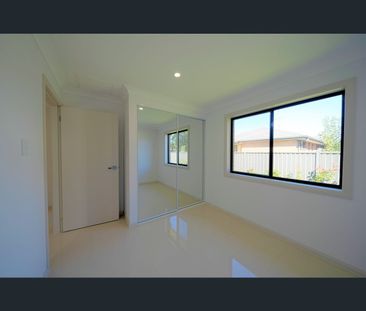 15a Harding Close, Ropes Crossing, NSW 2760 - Photo 1