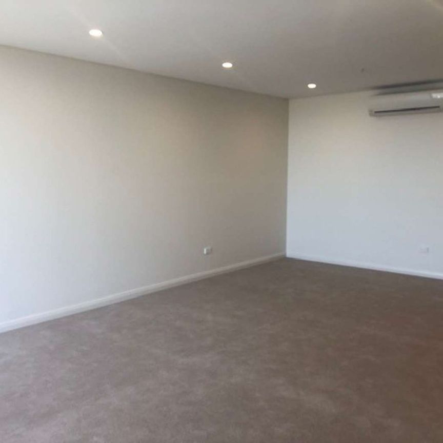 The Pinnacle - CITY VIEWS - Photo 1