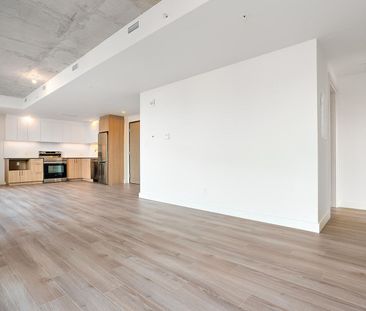 Rooted in luxury - Photo 1