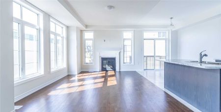 For Lease - 19 O'reilly Street, Whitby, Ontario - Photo 5