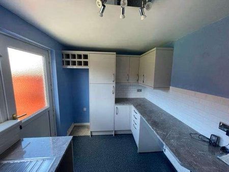 Wordsworth Avenue, Priory Park, Haverfordwest, SA61 - Photo 5