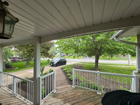 For Lease - 370 Greenbrook Drive, Kitchener, Ontario - Photo 3