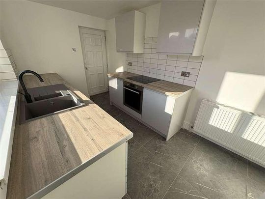 Tollgate Terrace, Annfield Plain, Stanley, County Durham, DH9 - Photo 1