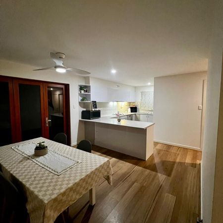 South Coogee - Photo 3