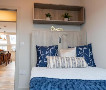 6 bedroom flat to rent - Photo 3