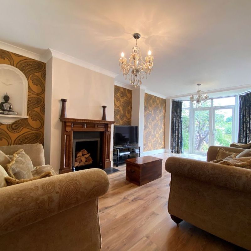 72 Park Road - Golden Stable & Superb HouseLoughborough - Photo 1