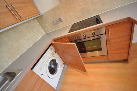 2 bedroom apartment to rent - Photo 5