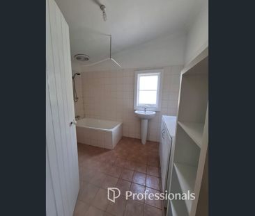 Timeless 1920s South Bunbury Character Home - Photo 1