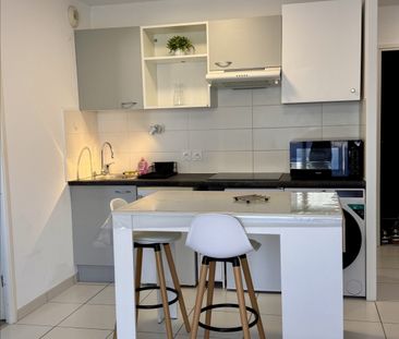 Location Appartement 2 pièces 43m² - Photo 1