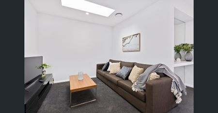 Brand New Designer 3 Bedroom Home in Prime Burrill Lake Location - Photo 4