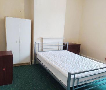 4 bedroom house share to rent - Photo 4