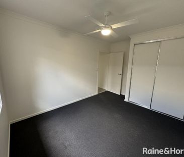 12 Tree Top Avenue, Munno Para West, SA 5115 - Photo 4