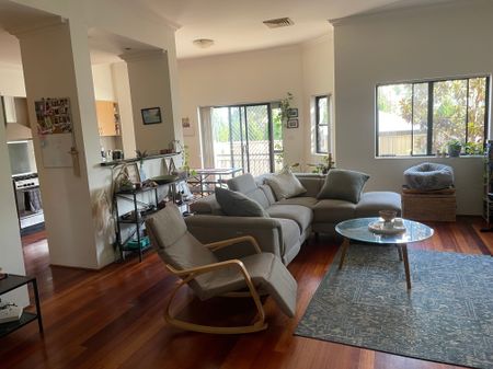 Parramatta - Photo 2