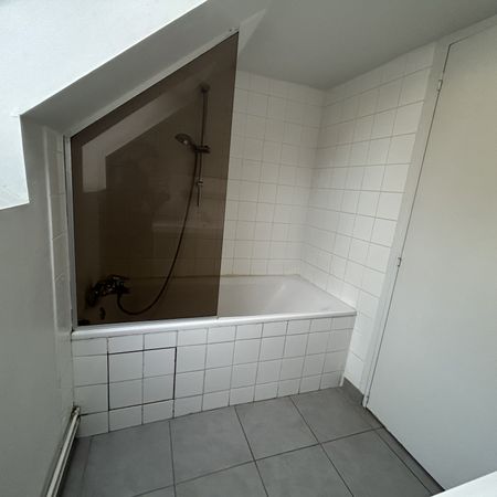 Location Appartement 1 pièce 36m² REIMS 51100 - Photo 3