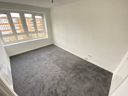 Upper Street, Tettenhall, Wolverhampton - Photo 3